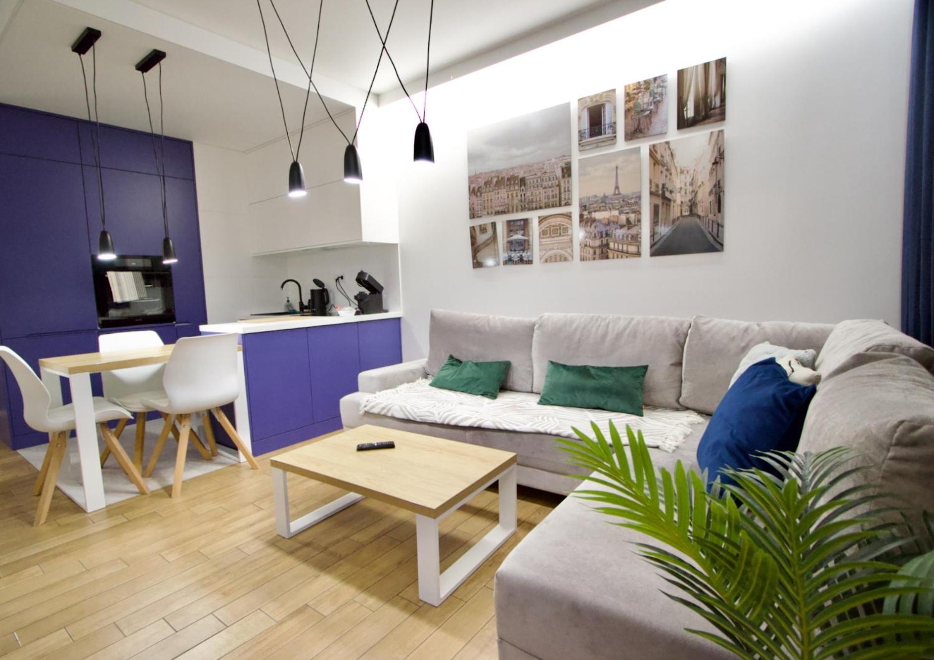 Wola Blue Modern Apartment ワルシャワ エクステリア 写真
